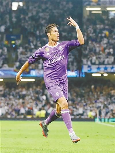 羽毛球是一 羽毛球是一